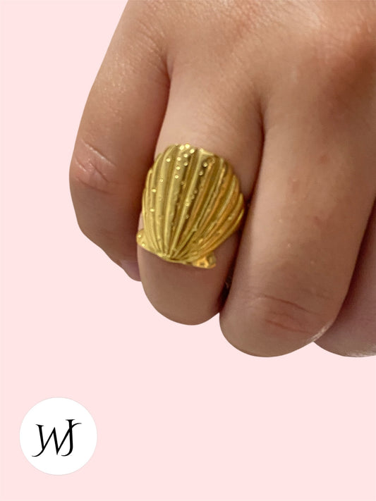 Anillo Coral de oro